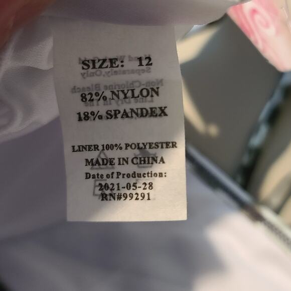 NWT Kanu Surf Groovy olive green tie dye bandeau bikini top - 12 - Picture 3 of 6